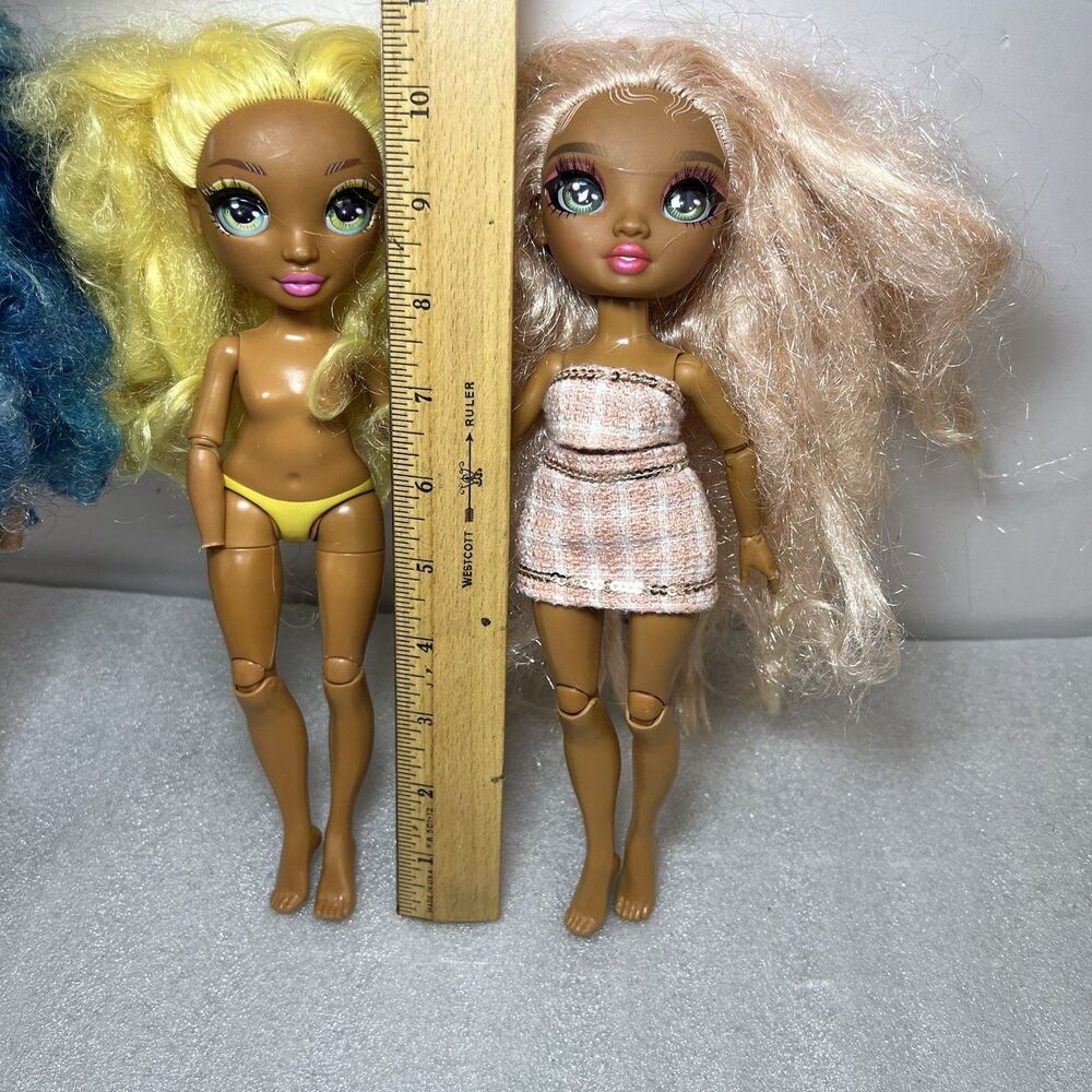 Lot Of 3 Rainbow High Sabrina St. Cloud Sunny Madison Skyler Bradshaw - Picture 5 of 6